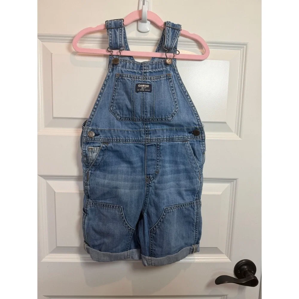 2.OshKosh Bgosh Kids 5T Blue Denim Shortalls Vestbak Overalls Medium Wash